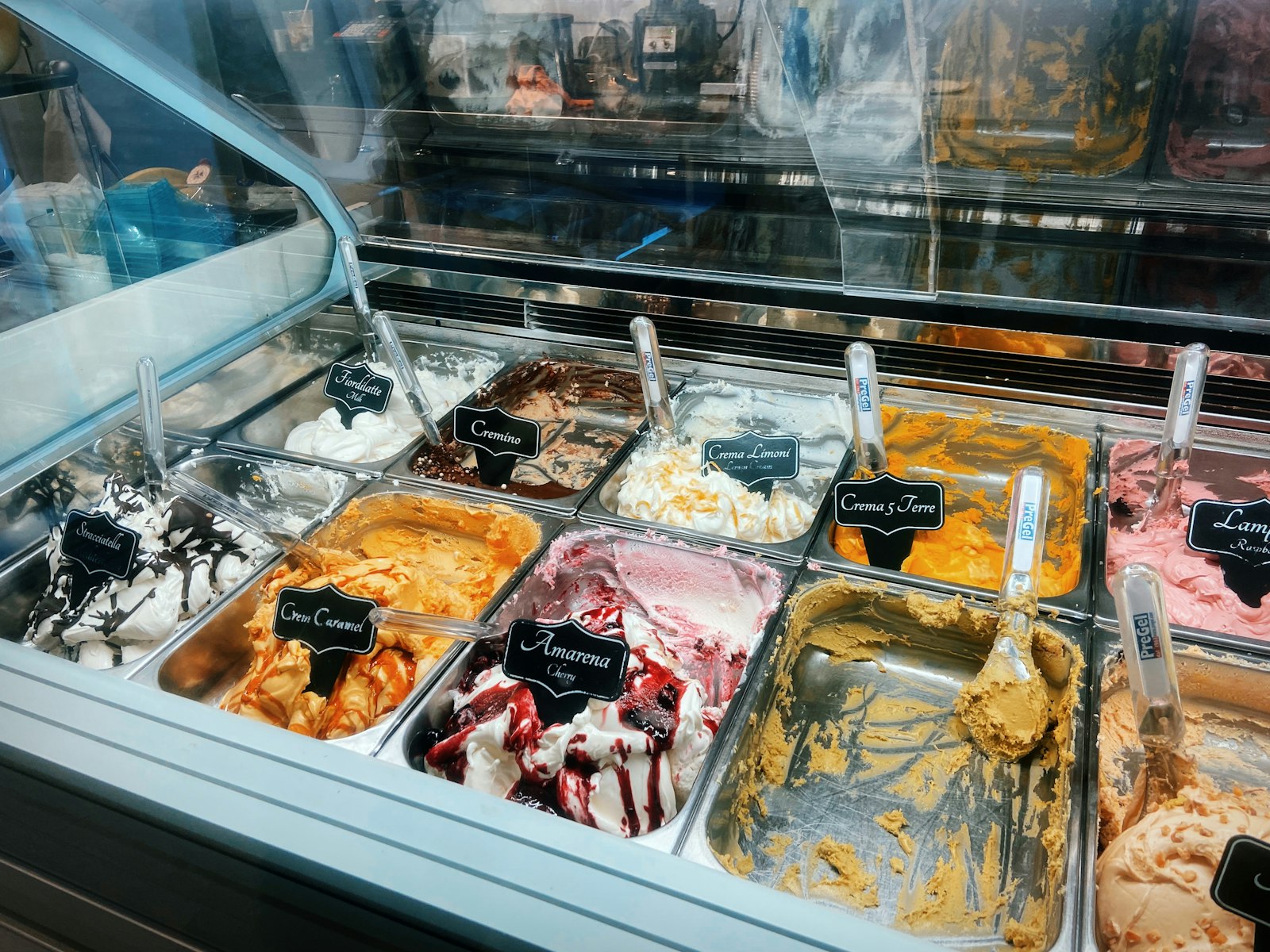 Artisan gelato display